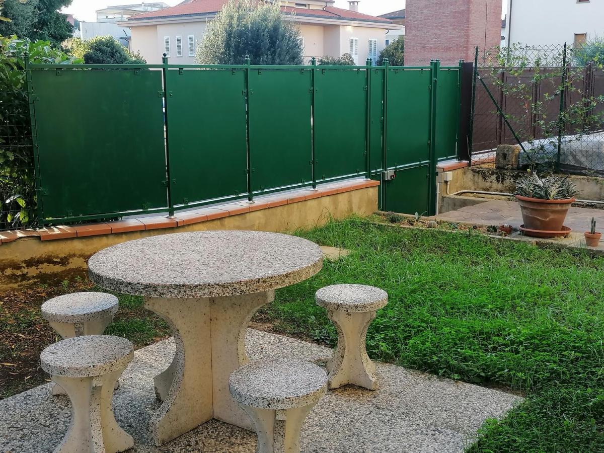 Appartamento Modi Pistoia Exterior foto